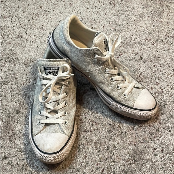 Converse Gray &‎ White Low Top Sneakers Woman’s Size 10 - Picture 1 of 6
